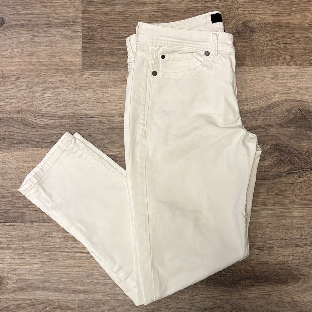 Calvin Klein Jeans Women's Cream Straight Leg